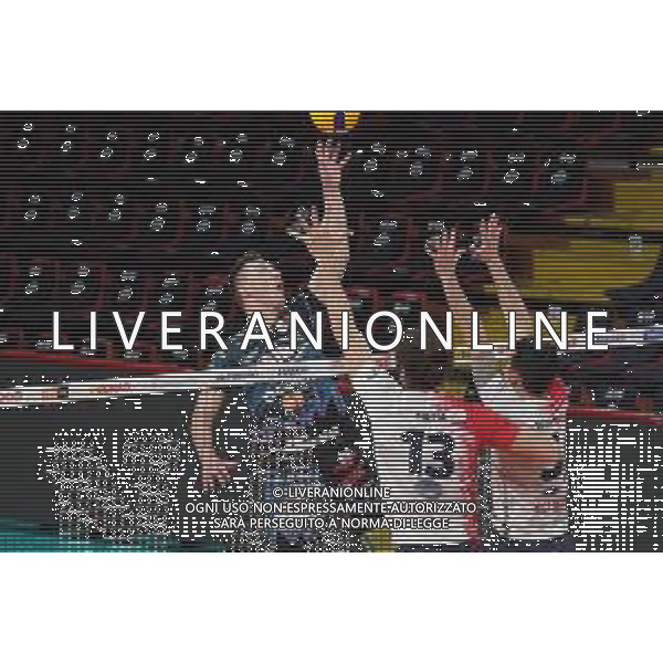 Cerquiglinio/LMedia - Playoff - Semifinali - Sir Safety Conad Perugia vs Vero Volley Monza - Campionato di Volley Superlega Serie A 2020/2021 27 marzo 2021 - Pala Barton, Perugia, Italia Nella foto: oleh plotnytskyi (n.17 bitter sticker sir safety conad perugia) schiaccia @Cerquiglinio/LMedia/ AGENZIA ALDO LIVERANI SAS