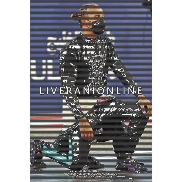 Lewis Hamilton (GBR) Mercedes AMG F1 on the grid. 28.03.2021. Formula 1 World Championship, Rd 1, Bahrain Grand Prix, Sakhir, Bahrain, Race Day. - www.xpbimages.com, EMail: requests@xpbimages.com © Copyright: Batchelor / XPB Images/ AGENZIA ALDO LIVERANI SAS - ITALY ONLY EDITORIAL USE ONLY