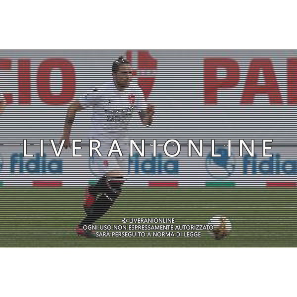 Foto Ag. Aldo Liverani 28 marzo 2021 Padova ,Italia sport calcio Padova vs Ravenna -Campionato di calcio Serie C 2020/2021 - stadio Euganeo. Nella foto: simone della latta ©/ AGENZIA ALDO LIVERANI SAS