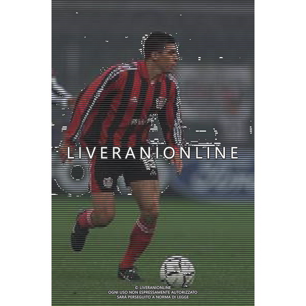 BAYER LEVERKUSEN CALCIO 2002 nella foto LUCIO CALCIATORE Agenzia aldo liverani sas
