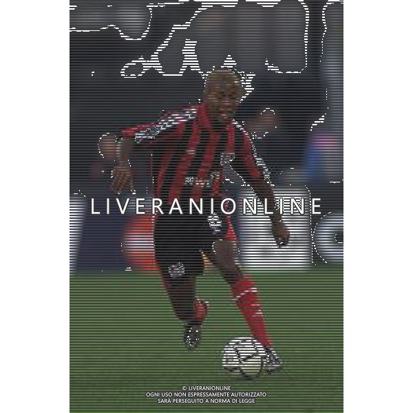 BAYER LEVERKUSEN CALCIO 2002 nella foto ZE ROBERTO CALCIATORE Agenzia aldo liverani sas