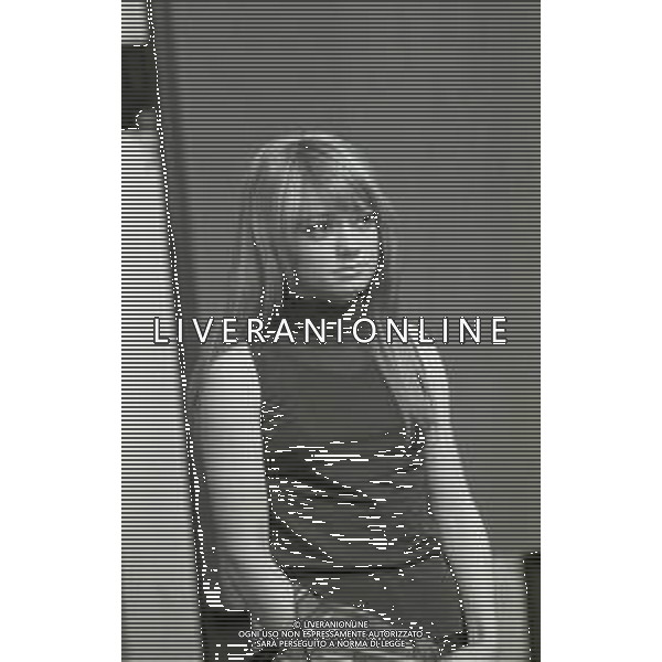 RETROSPETTIVA RITA PAVONE CANTANTE NELLA FOTO RITA PAVONE NELL\'ANNO 1968 AG ALDO LIVERANI SAS