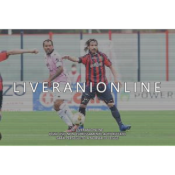 Santangeloi/LMedia - Casertana vs Palermo - Campionato di Calcio Serie C - Lega Pro 2020/2021 03 aprile 2021 - Stadio Alberto Pinto, Caserta, Italia Nella foto: Cristiano del Grosso (Casertana) Mario Alberto Santana (Palermo) @Santangeloi/LMedia AG ALDO LIVERANI SAS