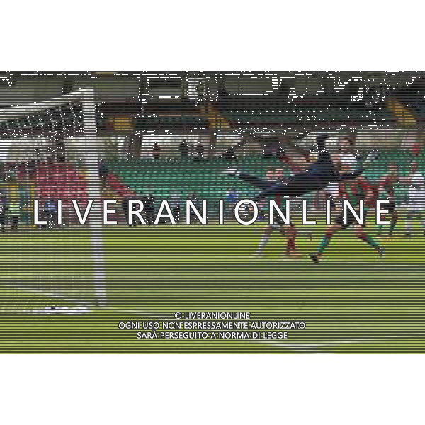Marchettiu/LMedia - Ternana vs Avellino - Campionato di Calcio Serie C - Lega Pro 2020/2021 03 aprile 2021 - Stadio Liberati, Terni, Italia Nella foto: il gol di Dossena Alberto (Avellino) Iannarilli Antony (Ternana) non ferma il tiro @Marchettiu/LMedia AG ALDO LIVERANI SAS
