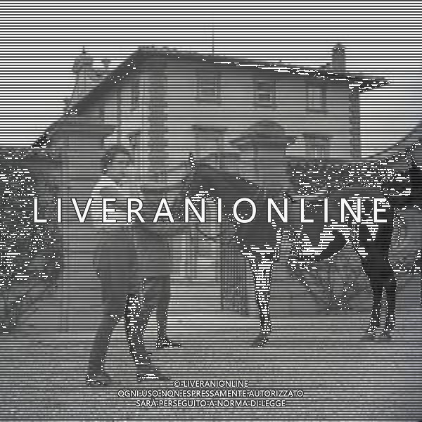 RETROSPETTIVA MARIA PIA DI SAVOLIA -REALI- NELLA FOTO MARIA PIA DI SAVOIA A PRATOLINO NELL\'ANNO 1950 AG ALDO LIVERANI SAS  