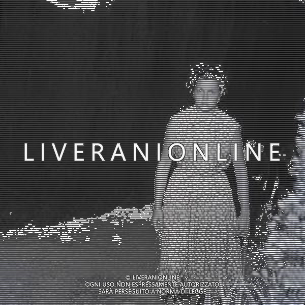 RETROSPETTIVA MARIA PIA DI SAVOLIA -REALI- NELLA FOTO MARIA PIA DI SAVOIA A CECINA IN VILLA INCISA NELL\'ANNO 1950 AG ALDO LIVERANI SAS 