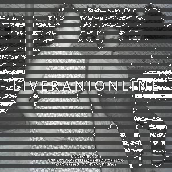 RETROSPETTIVA MARIA PIA DI SAVOLIA -REALI- NELLA FOTO MARIA PIA DI SAVOIA A CECINA IN VILLA INCISA NELL\'ANNO 1950 AG ALDO LIVERANI SAS 