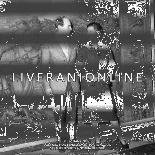 RETROSPETTIVA MARIA PIA DI SAVOLIA -REALI- NELLA FOTO MARIA PIA DI SAVOIA A PRATOLINO NELL\'ANNO 1950 CON ALESSANDRO Karađorđević AG ALDO LIVERANI SAS