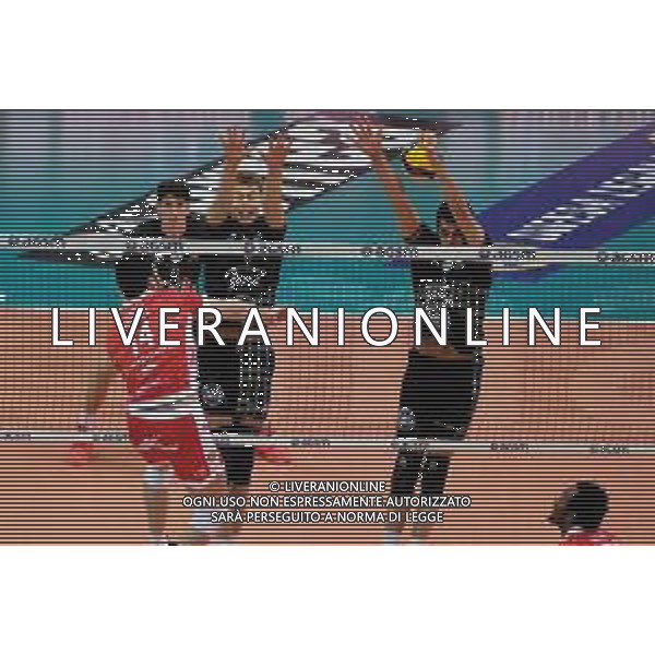 Tommasinio/LMedia - Playoff 5o posto - NBV Verona VS Consar Ravenna - Campionato di Volley Superlega Serie A 2020/2021 04 aprile 2021 - AGSM Forum, Verona, Italia Nella foto: Muro NBV Verona di Mads Jensen - NBV Verona e Jonas Aguenier - NBV Verona @Tommasinio/LMedia AG ALDO LIVERANI SAS