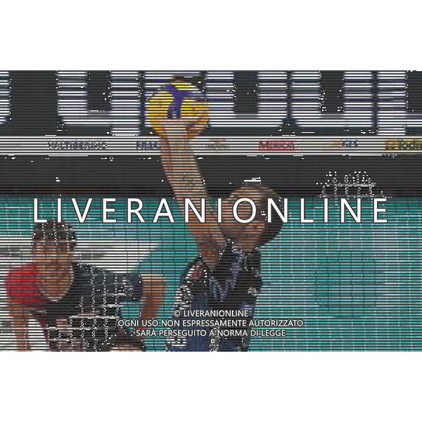 Cerquiglinio/LMedia - Playoff - Semifinali - Sir Safety Conad Perugia vs Vero Volley Monza - Campionato di Volley Superlega Serie A 2020/2021 04 aprile 2021 - Pala Barton, Perugia, Italia Nella foto: travica dragan (n.04 setter sir safety conad perugia) alza @Cerquiglinio/LMedia AG ALDO LIVERANI SAS