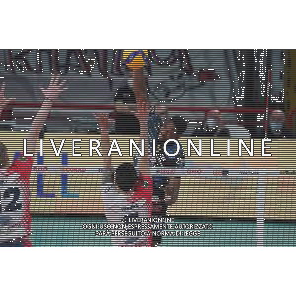 Cerquiglinio/LMedia - Playoff - Semifinali - Sir Safety Conad Perugia vs Vero Volley Monza - Campionato di Volley Superlega Serie A 2020/2021 04 aprile 2021 - Pala Barton, Perugia, Italia Nella foto: wilfredo leon venero (n.9 hitter spiker sir safety conad perugia) schiaccia @Cerquiglinio/LMedia AG ALDO LIVERANI SAS