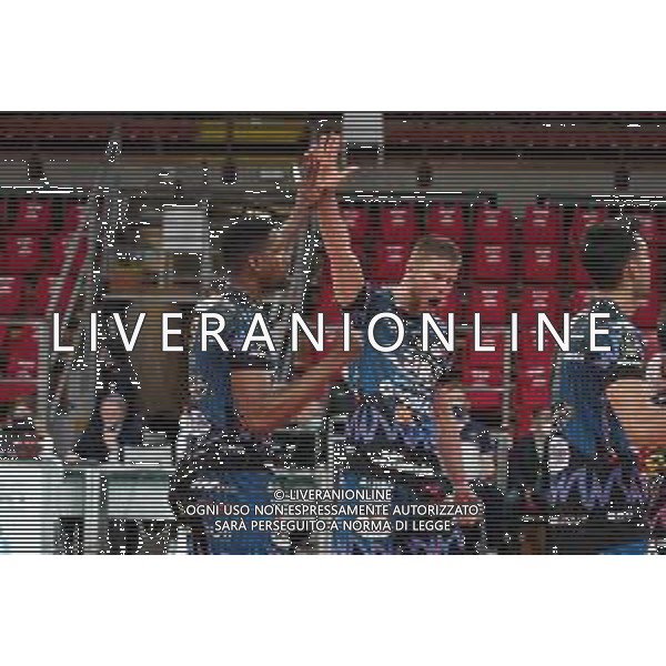 Cerquiglinio/LMedia - Playoff - Semifinali - Sir Safety Conad Perugia vs Vero Volley Monza - Campionato di Volley Superlega Serie A 2020/2021 04 aprile 2021 - Pala Barton, Perugia, Italia Nella foto: wilfredo leon venero (n.9 hitter spiker sir safety conad perugia) ter horst thijs (n.5 hitter spicker sir safety conad perugia) esultano @Cerquiglinio/LMedia AG ALDO LIVERANI SAS