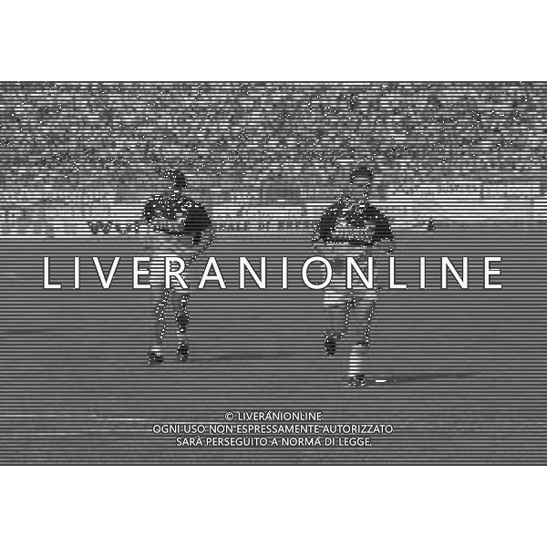 04-09-1994 BRESCIA-CAMPIONATO DI CALCIO SERIE A BRESCIA-JUVENTUS 1-1 NELLA FOTO ROBERTO BAGGIO E GIANLUCA VIALLI AG ALDO LIVERANI SAS