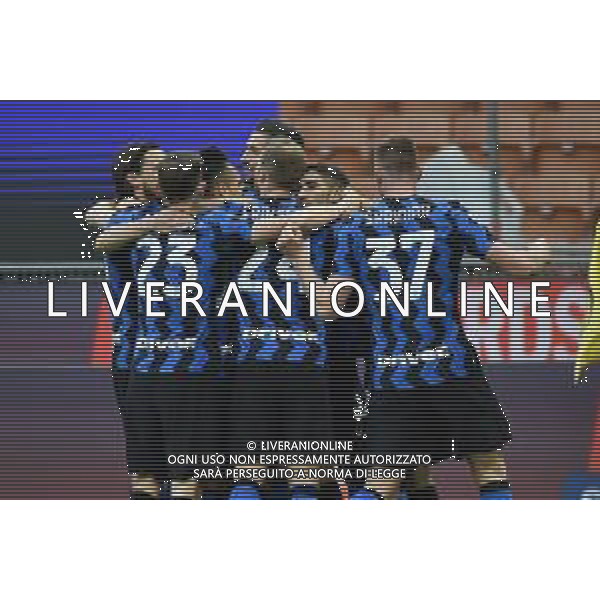 esultanza Inter dopo il gol dell\'1 a 0 Romelu Lukaku (Inter) Inter vs Sassuolo Campionato Serie A TIM - recupero 28a giornata Milano 07-04-2021 Stadio Giuseppe Meazza - San Siro foto Roberto Garavaglia/ag. Aldo Liverani sas / AGENZIA ALDO LIVERANI SAS