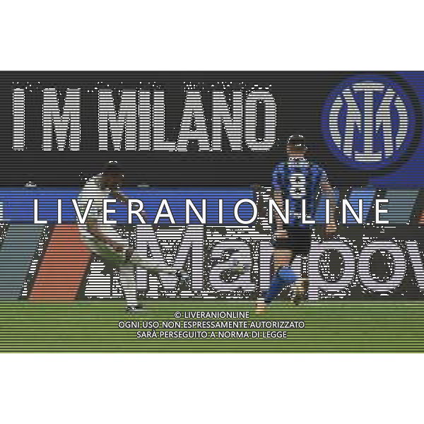 Hamed Junior Traore (Sassuolo) segna il gol dell\'1 a 2 Inter vs Sassuolo Campionato Serie A TIM - recupero 28a giornata Milano 07-04-2021 Stadio Giuseppe Meazza - San Siro foto Roberto Garavaglia/ag. Aldo Liverani sas / AGENZIA ALDO LIVERANI SAS