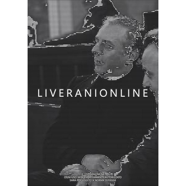 RETROSPETTIVA DAFIO FO ATTORE NELLA FOTO DARIO FO A MILANO IN TRIBUNALE NELL\'ANNO 1974 AG ALDO LIVERANI SAS