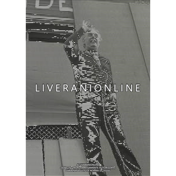 RETROSPETTIVA DARIO FO ATTORE NELLA FOTO DARIO FO ALLA PALAZZINA LIBERTY A MILANO NELL\'ANNO 1975 AG ALDO LIVERANI SAS