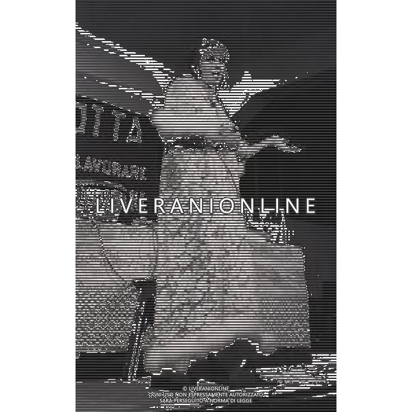RETROSPETTIVA FRANCA RAME ATTRICE NELLA FOTO FRANCA RAME NELLO SPETTACOLO PRO UNIDAL NELL\'ANNO 1977 A MILANO AG ALDO LIVERANI SAS