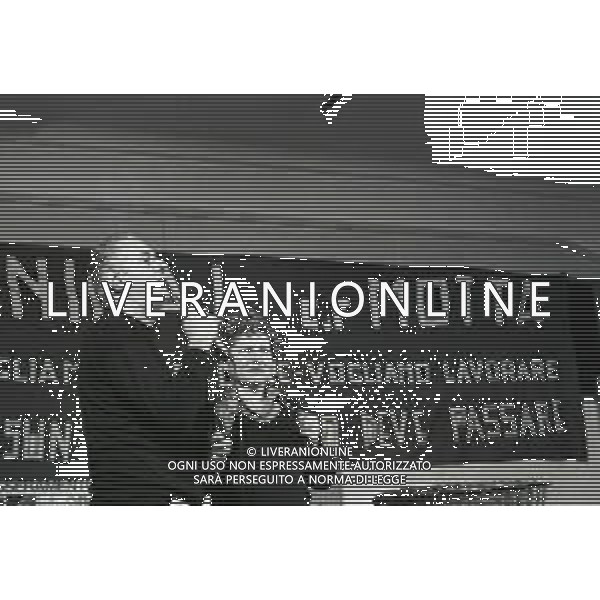 RETROSPETTIVA FRANCA RAME ATTRICE NELLA FOTO DARIO FO-FRANCA RAME NELLO SPETTACOLO PRO UNIDAL NELL\'ANNO 1977 A MILANO AG ALDO LIVERANI SAS