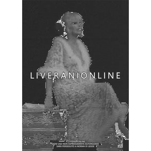 RETROSPETTIVA FRANCA RAME ATTRICE NELLA FOTO FRANCA RAME AL TEATRO ODEON A MILANO NELL\'ANNO 1981 AG ALDO LIVERANI SAS 