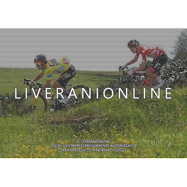 08-04-2021 Itzulia Basque Country; Tappa 04 Vitoria - Hondarribia; 2021, Jumbo - Visma; 2021, Uae - Emirates; Roglic, Primoz; Pogacar, Tadej; ©SIROTTI / AGENZIA ALDO LIVERANI SAS