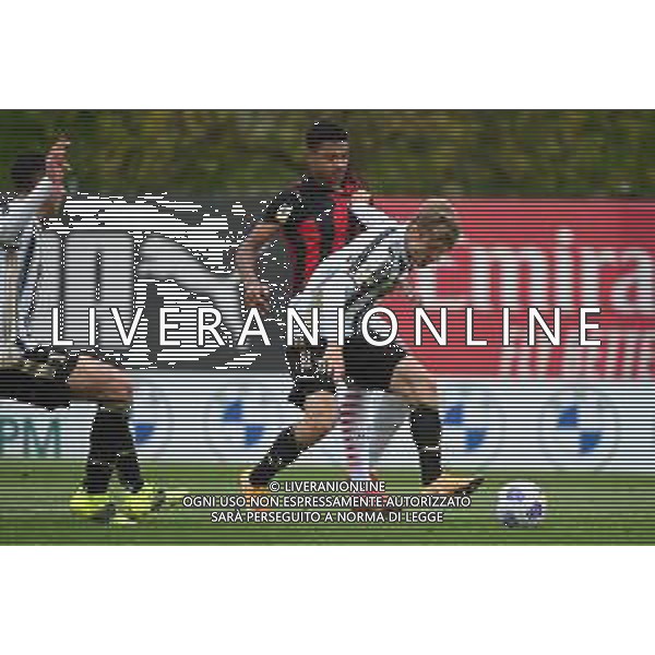 ¬© TVRG Emil Roback (Milan) e Gabriele Mulazzi (Juventus) Milan vs Juventus Campionato Primavera 1 TIM - 18a giornata Milano 10-04-2021 centro sportivo Peppino Vismara foto Roberto Garavaglia/ag. Aldo Liverani sas/ AGENZIA ALDO LIVERANI SAS
