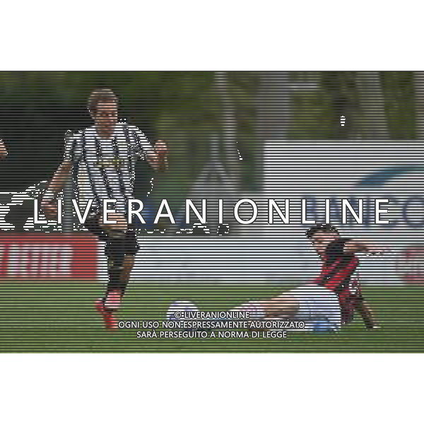 ¬© TVRG Nikola Sekulov (Juventus) e Nikolaos Michelis (Milan) Milan vs Juventus Campionato Primavera 1 TIM - 18a giornata Milano 10-04-2021 centro sportivo Peppino Vismara foto Roberto Garavaglia/ag. Aldo Liverani sas/ AGENZIA ALDO LIVERANI SAS