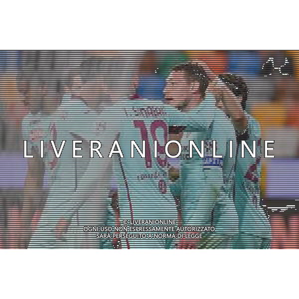 Griffonit/LMedia - Udinese Calcio vs Torino FC - Italian football Serie A match 2020/2021 10 April 2021 - Dacia Arena Friuli stadium, udine, Italy Photo showing: Andrea Belotti (Torino) celebrates after scoring a goal 0-1 with teammates @Griffonit/LMedia/ AGENZIA ALDO LIVERANI SAS