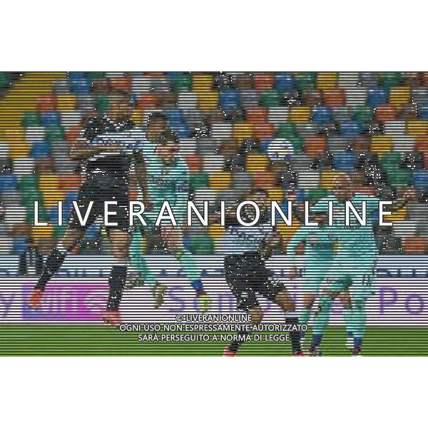 Griffonit/LMedia - Udinese Calcio vs Torino FC - Italian football Serie A match 2020/2021 10 April 2021 - Dacia Arena Friuli stadium, udine, Italy Photo showing: Header of Gerard Deulofeu (Udinese) @Griffonit/LMedia/ AGENZIA ALDO LIVERANI SAS