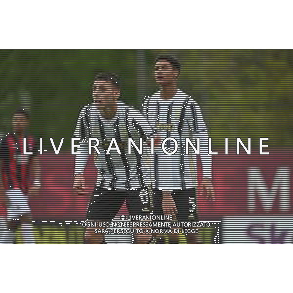 © TVRG Alessandro Riccio (Juventus) e dietro Koni De Winter (Juventus) Milan vs Juventus Campionato Primavera 1 TIM - 18a giornata Milano 10-04-2021 centro sportivo Peppino Vismara foto Roberto Garavaglia/ag. Aldo Liverani sas