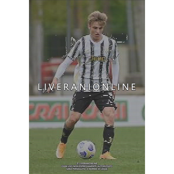 © TVRG Gabriele Mulazzi (Juventus) Milan vs Juventus Campionato Primavera 1 TIM - 18a giornata Milano 10-04-2021 centro sportivo Peppino Vismara foto Roberto Garavaglia/ag. Aldo Liverani sas
