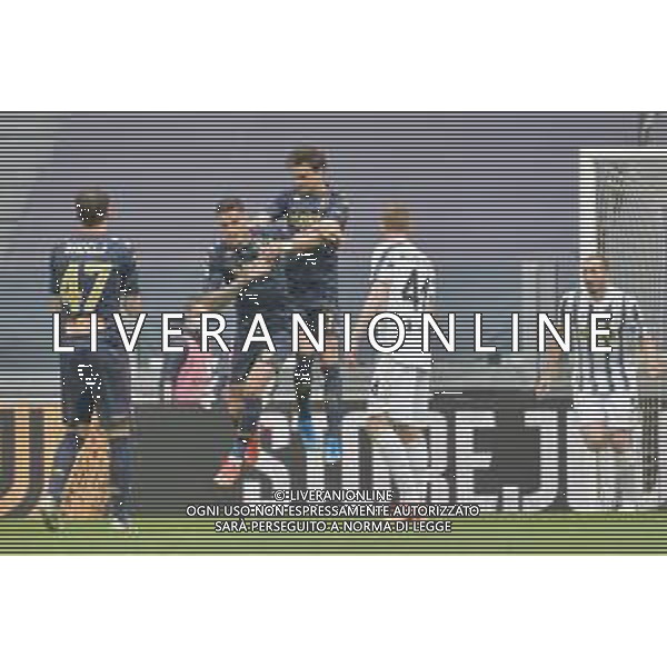 ©Alessandro Falzone/Agenzia Aldo Liverani Torino 11.04.2021 Stadio Allianz Stadium Juventus vs Genoa Serie A Tim 2020-2021 Nella foto : ESULTANZA GOL DI GIANLUCA SCAMACCA ©FALZONE / AGENZIA ALDO LIVERANI SAS