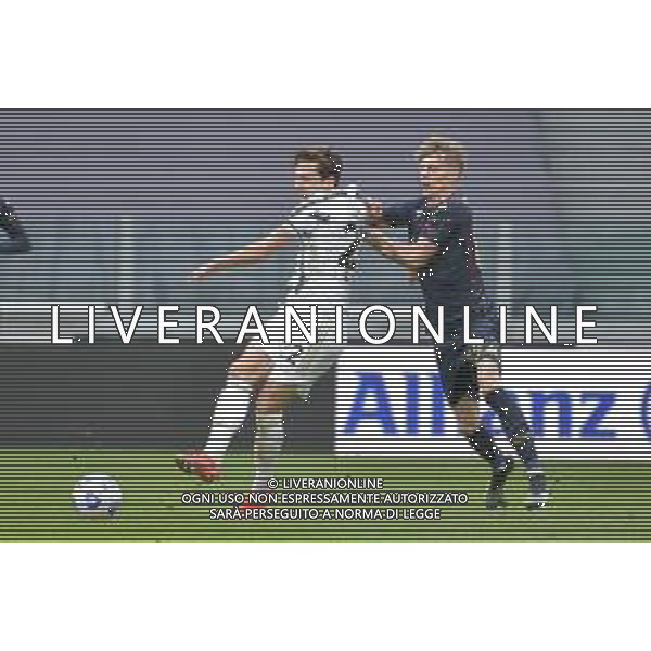 ©Alessandro Falzone/Agenzia Aldo Liverani Torino 11.04.2021 Stadio Allianz Stadium Juventus vs Genoa Serie A Tim 2020-2021 Nella foto : FEDERICO CHIESA-NICOLO\' ROVELLA ©FALZONE / AGENZIA ALDO LIVERANI SAS