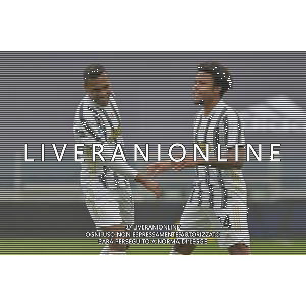 ©Alessandro Falzone/Agenzia Aldo Liverani Torino 11.04.2021 Stadio Allianz Stadium Juventus vs Genoa Serie A Tim 2020-2021 Nella foto : ESULTANZA DOPO GOL DI WESTON MCKENNIE ©FALZONE / AGENZIA ALDO LIVERANI SAS