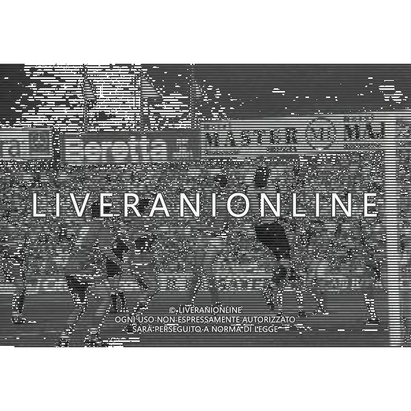24-05-1992 BRESCIA -CAMPIONATO DI CALCIO SERIE B BRESCIA-ANCONA 2-0 NELLA FOTO PARATA ALESSANDRO NISTA -GIAMPAOLO SAURINI AG ALDO LIVERANI SAS