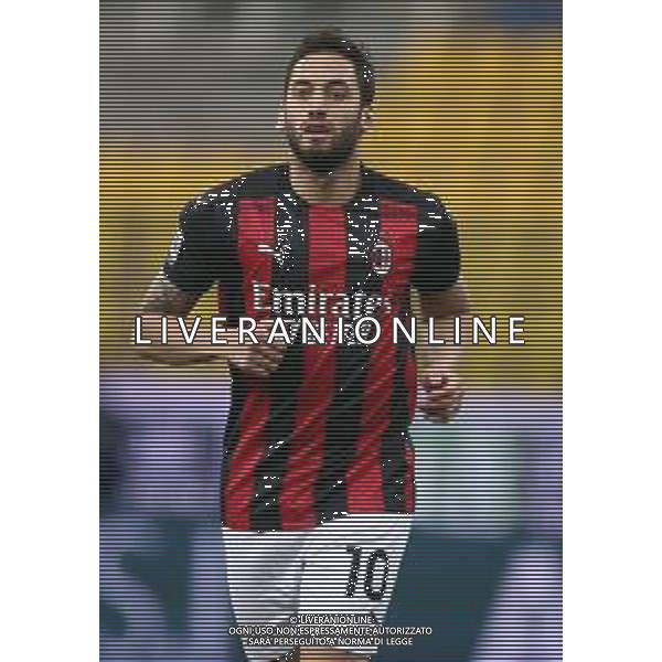 PARMA - MILAN CAMPIONATO CALCIO SERIE A TIM 10.04.2021 NELLA FOTO HAKAN CALHANOGLU ©SANTANDREA / AGENZIA ALDO LIVERANI SAS