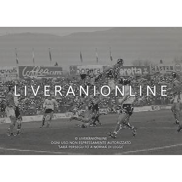 24-11-1991 BRESCIA-CAMPIONATO DI CALCIO SERIE B BRESCIA- VENEZIA 1-1 NELLA FOTO PARATA NELLO CUSIN AG ALDO LIVERANI SAS