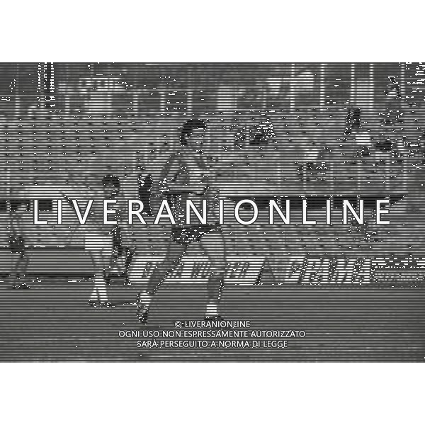 04-11-1990 BRESCIA CAMPIONATO DI CALCIO SERIE B BRESCIA COSENZA 1-1 NELLA FOTO MASSIMO STORGATO AG ALDO LIVERANI SAS