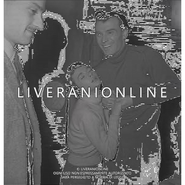 RETROSPETTIVA GIORGIO ALBERTAZZI ATTORE NELLA FOTO GIORGIO ALBERTAZZI CON FRANCOISE ARNOUL A ROMA NELL\'ANNO 1960 AG ALDO LIVERANI SAS