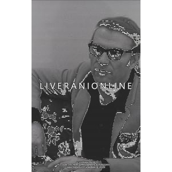 RETROSPETTIVA GIORGIO ALBERTAZZI ATTORE NELLA FOTO GIORGIO ALBERTAZZI NELL\'ANNO 1967 A MILANO AG ALDO LIVERANI SAS   