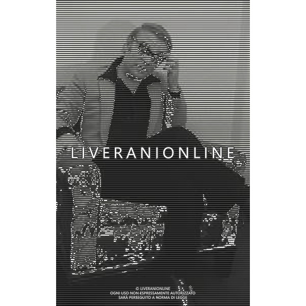 RETROSPETTIVA GIORGIO ALBERTAZZI ATTORE NELLA FOTO GIORGIO ALBERTAZZI NELL\'ANNO 1967 A MILANO AG ALDO LIVERANI SAS   