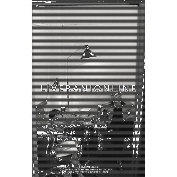 RETROSPETTIVA GIORGIO ALBERTAZZI ATTORE NELLA FOTO GIORGIO ALBERTAZZI NELL\'ANNO 1967 A MILANO AG ALDO LIVERANI SAS   