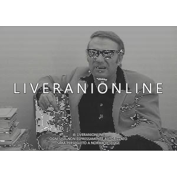 RETROSPETTIVA GIORGIO ALBERTAZZI ATTORE NELLA FOTO GIORGIO ALBERTAZZI NELL\'ANNO 1967 A MILANO AG ALDO LIVERANI SAS   