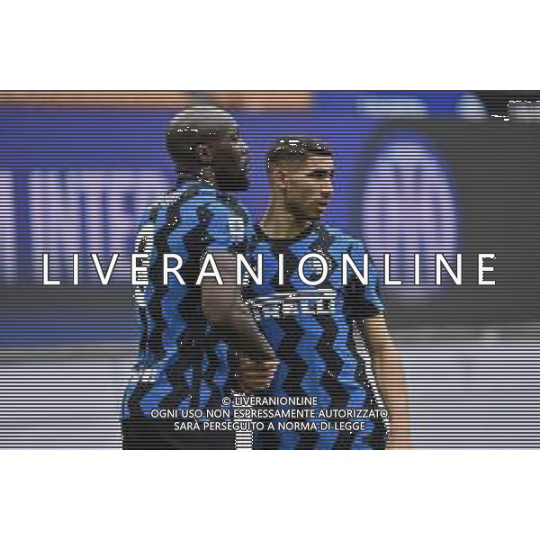 Romelu Lukaku (Inter) SX e Achraf Hakimi (Inter) DX Inter vs Cagliari Campionato Serie A TIM - 30a giornata Milano 11-04-2021 Stadio Giuseppe Meazza - San Siro foto Roberto Garavaglia/ag. Aldo Liverani sas