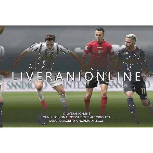 ©Alessandro Falzone/Agenzia Aldo Liverani Torino 11.04.2021 Stadio Allianz Stadium Juventus vs Genoa Serie A Tim 2020-2021 Nella foto : FEDERICO CHIESA-VALON BEHRAMI