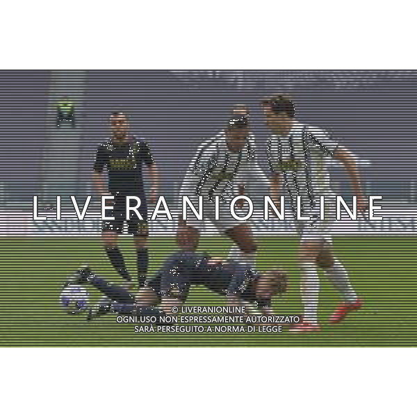 ©Alessandro Falzone/Agenzia Aldo Liverani Torino 11.04.2021 Stadio Allianz Stadium Juventus vs Genoa Serie A Tim 2020-2021 Nella foto : ALEX SANDRO-NICCOLO\' ROVELLA-FEDERICO CHIESA