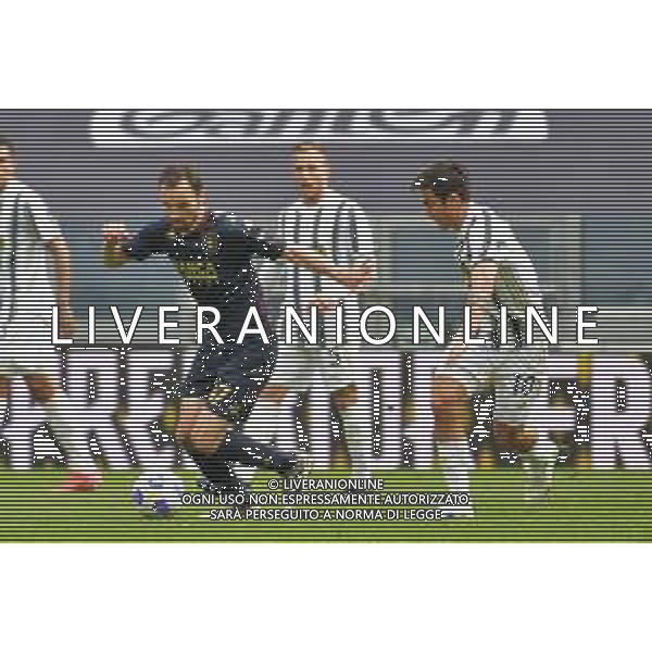 ©Alessandro Falzone/Agenzia Aldo Liverani Torino 11.04.2021 Stadio Allianz Stadium Juventus vs Genoa Serie A Tim 2020-2021 Nella foto : MILAN BADELJ- PAULO DYBALA