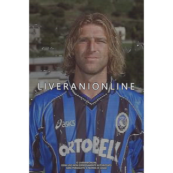 PRIMI PIANI ATALANTA CALCIO 2001/2002 NELLA FOTO CARRERA MASSIMO FOTOSERVIZIO ALDO LIVERANI