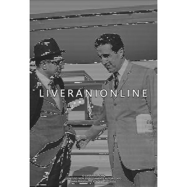INTERNAZIONALE CALCIO 1964/1965 NELLA FOTO FULVIO ASTORI GIORNALISTA SPORTIVO CON L\'ALLENATORE HELENIO HERRERA FOTO CARLO LORENZINI-AGENZIA ALDO LIVERANI