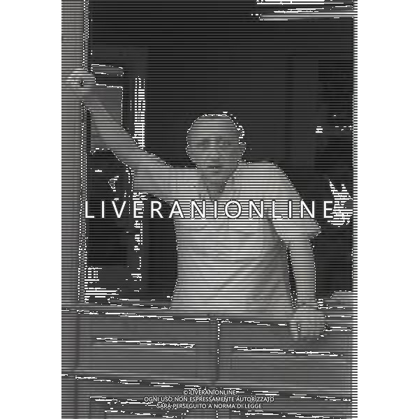 RETROSPETTIVA CARLO DELLE PIANE ATTORE NELLA FOTO CARLO DELLE PIANE A PORRETTA TERME NEL FILM“UNA GITA SCOLASTICA“ NELL\'ANNO 1983 AG ALDO LIVERANI SAS